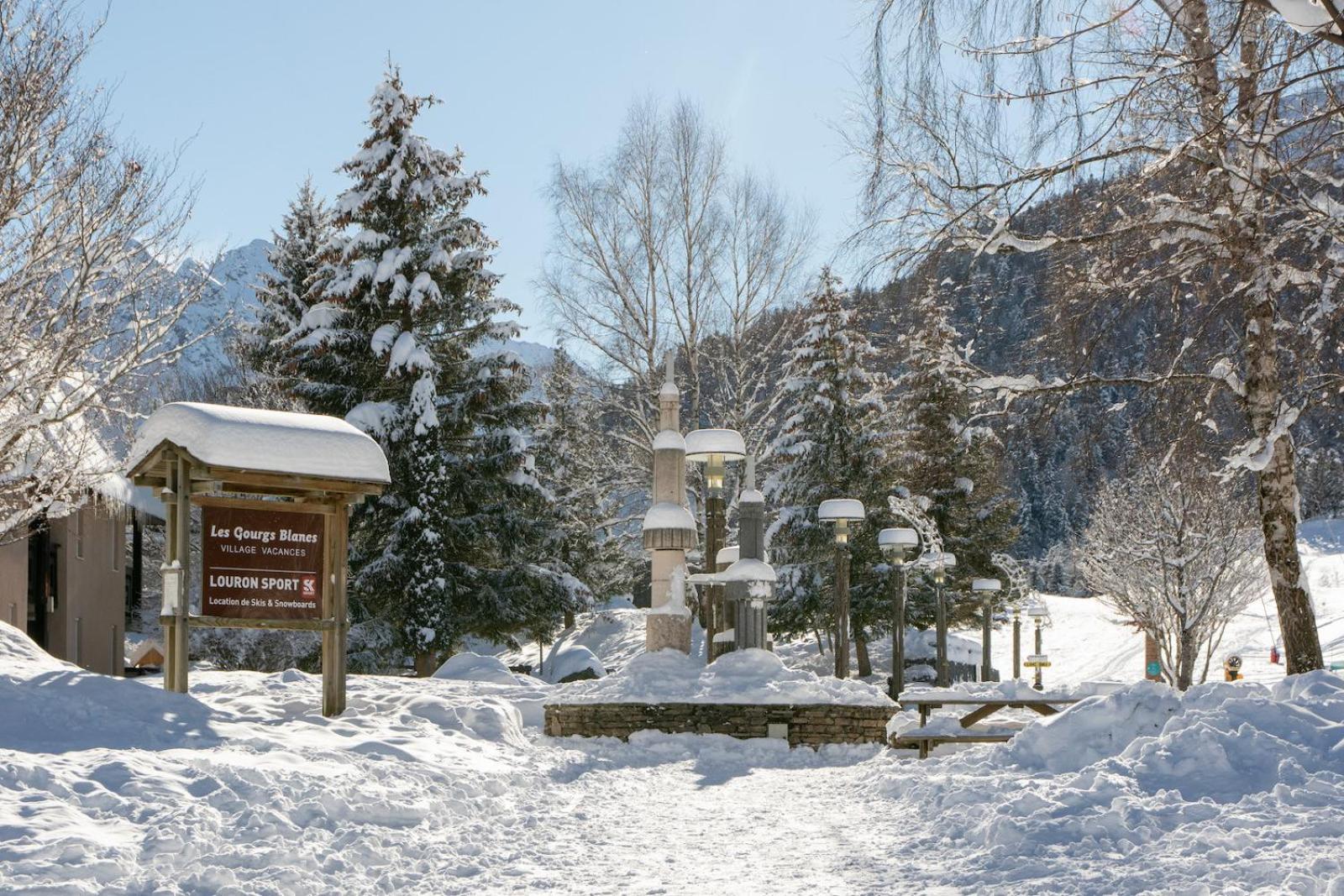 Les Gourgs Blancs - 80M Des Pistes - 6 Personnes Διαμέρισμα Génos Εξωτερικό φωτογραφία